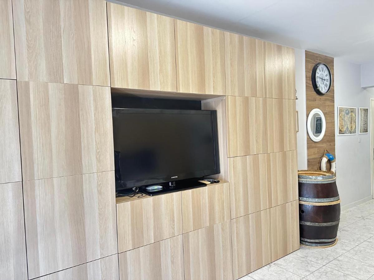 H&O Danaos Sea Breeze Apartment 파포스 외부 사진