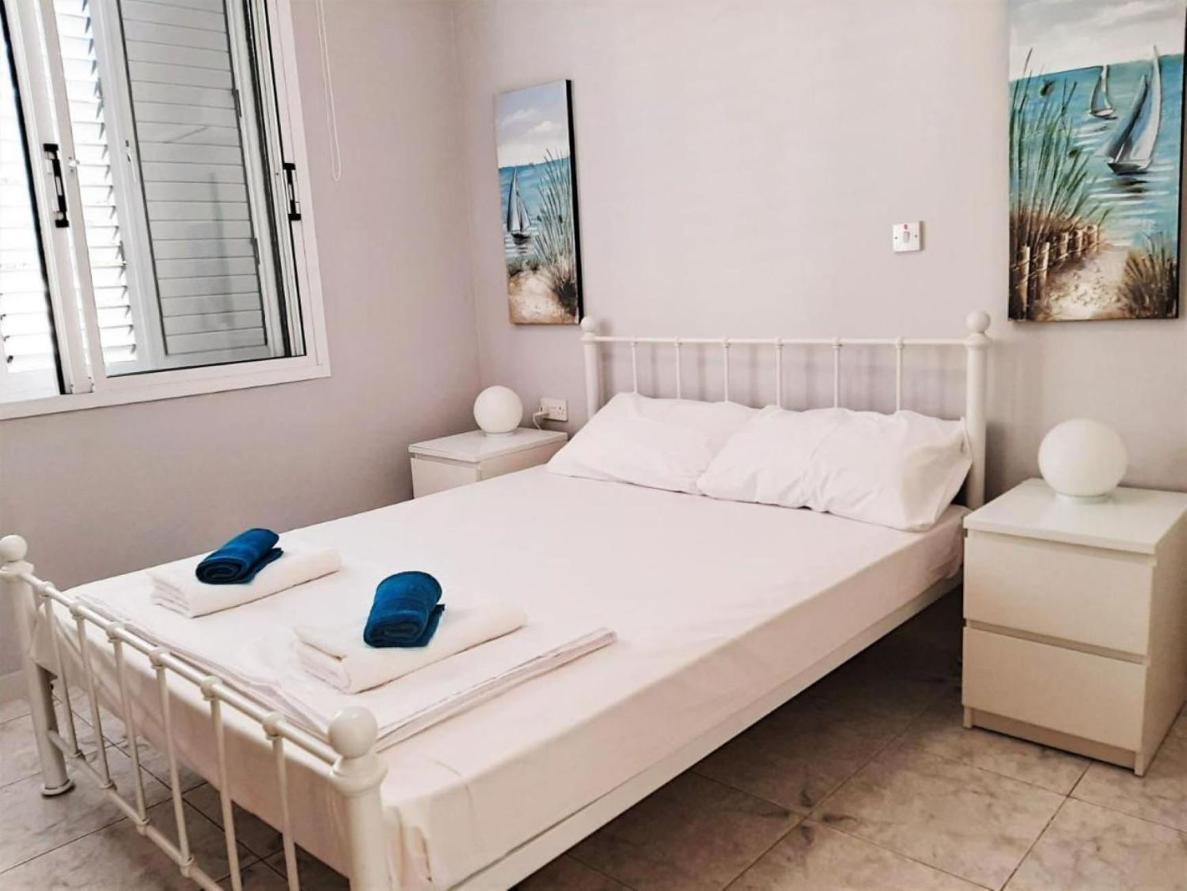 H&O Danaos Sea Breeze Apartment 파포스 외부 사진