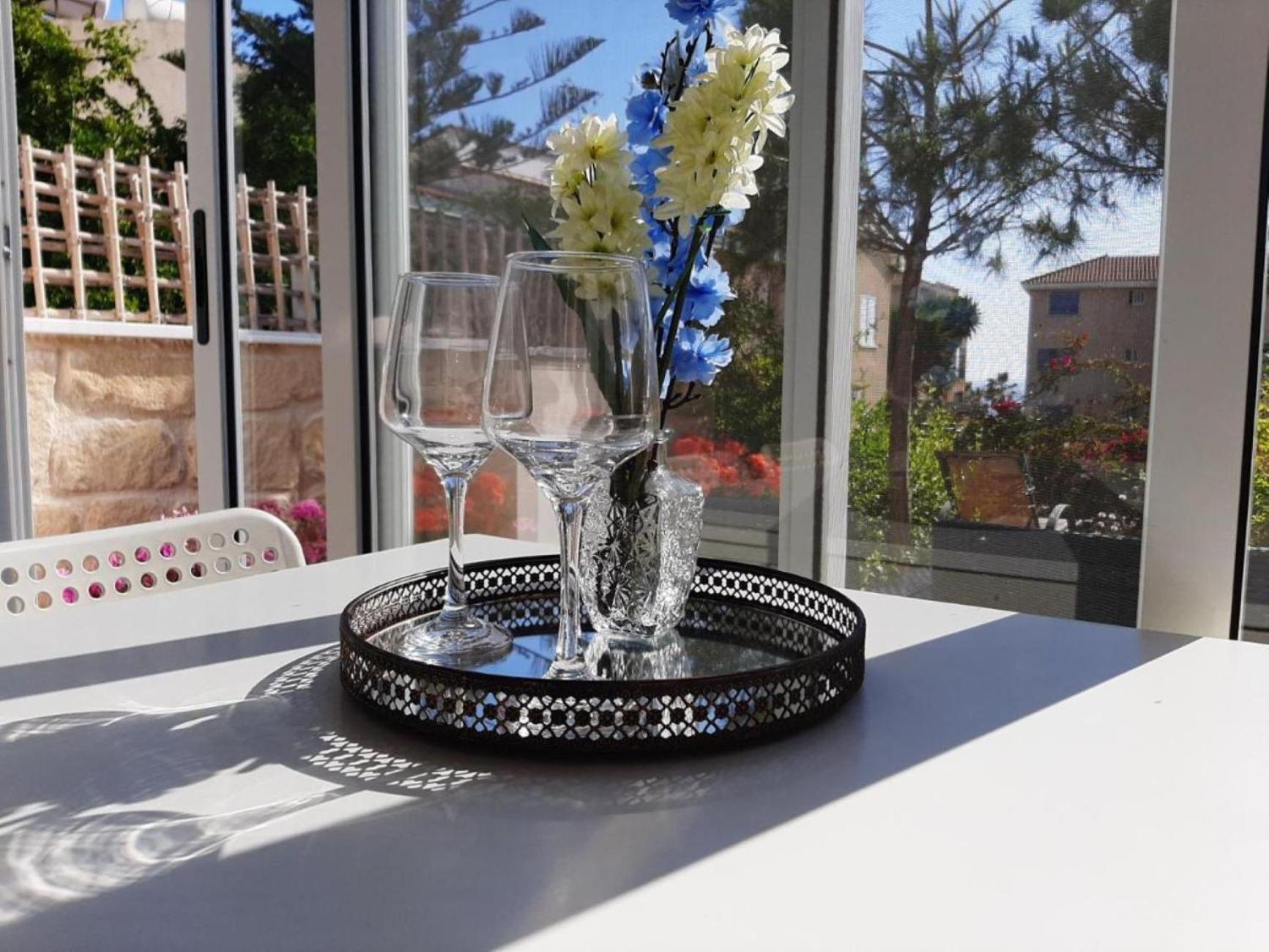H&O Danaos Sea Breeze Apartment 파포스 외부 사진
