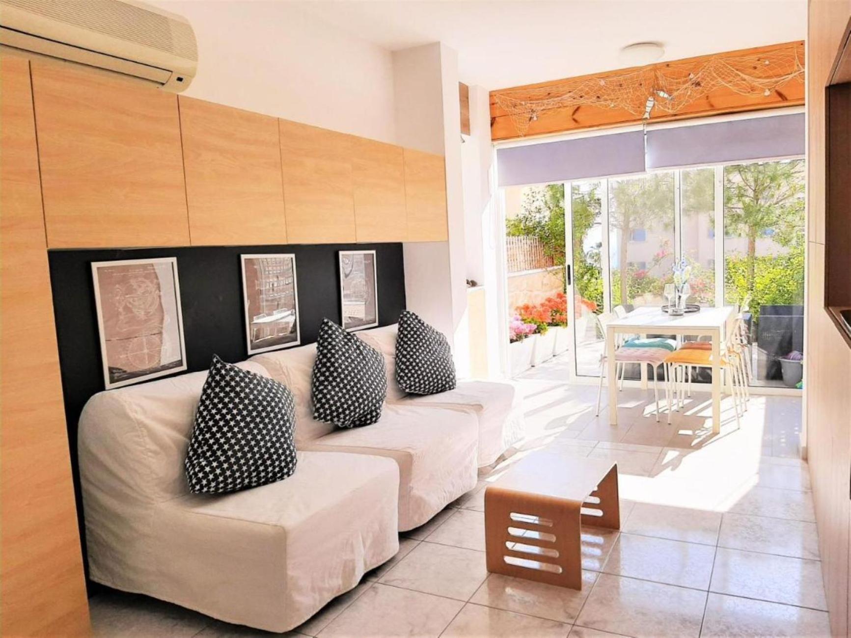 H&O Danaos Sea Breeze Apartment 파포스 외부 사진